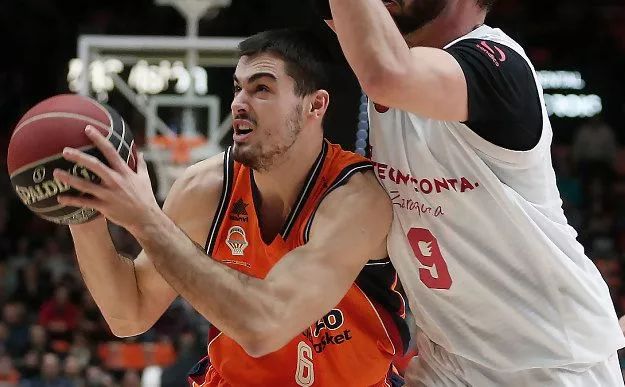 包含瓦伦西亚集结日止住颓势，志在NBA常规赛名次提升，气氛紧张，数据趋势出现新变化的词条-AYX